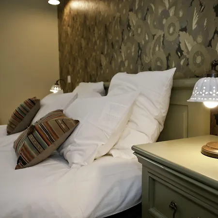 Arina Apartment *